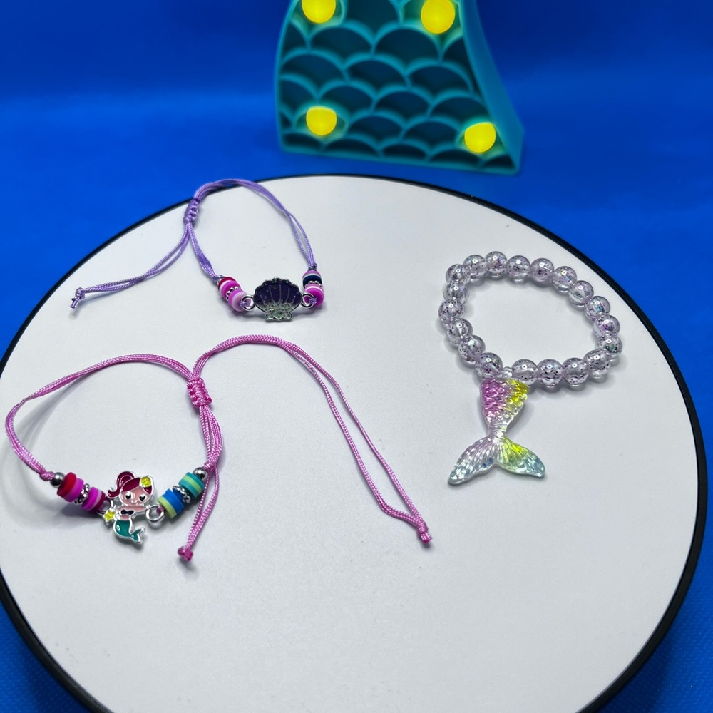 NWOT - Set of 3 Mermaid Bracelets!!